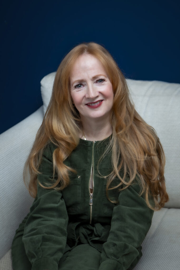 Julieanne Steel - professional declutterer and therapist